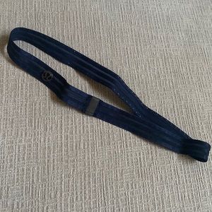Lululemon - thin headband - navy